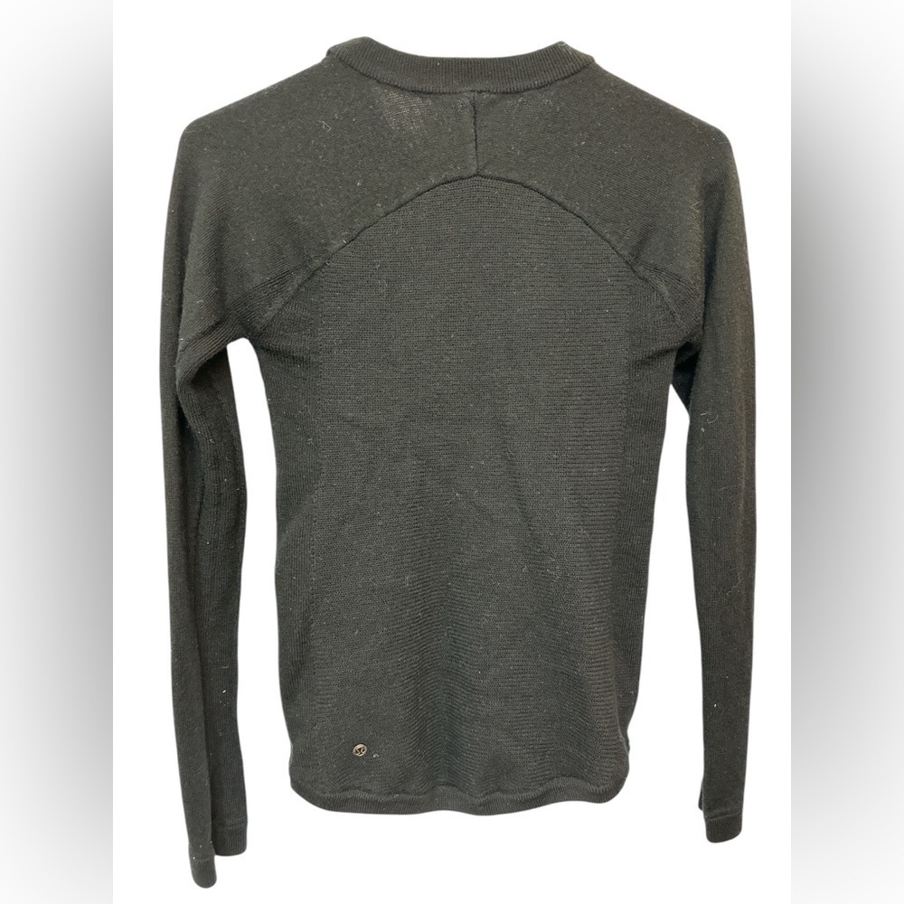Lululemon knitted merino wool crewneck black sweater - Picture 2 of 4